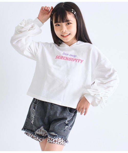 ANAP kids（アナップキッズ）の「袖シャーリングミニ裏毛フーディ（パーカー・キッズ・ライトグレー/ホワイト/サックスブルー・130cm/120cm/110cm）」の5枚目の写真