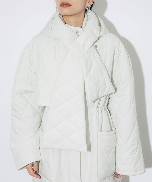 UNITED TOKYO（ユナイテッドトウキョウ）の「【完売間近！】キルティングフーディーコート｜軽量/保温/保湿（ダウンジャケット/コート・レディース・ホワイト/ブラック・FREE）」の10枚目の写真