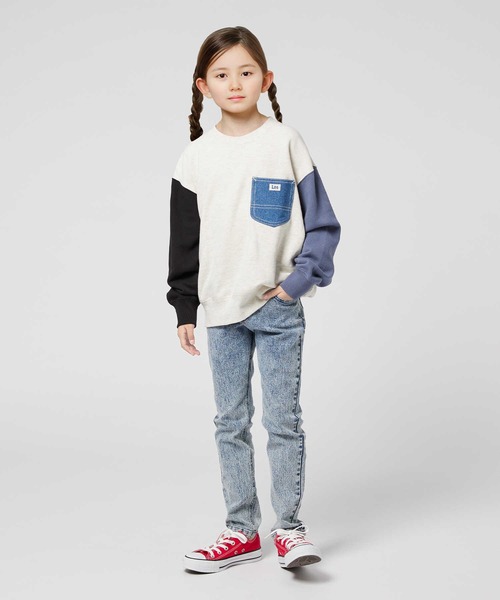 Lee（リー）の「【Lee別注】デニムポケット付きスウェット（スウェット・キッズ・オフホワイト・140/150/160/130/120）」の2枚目の写真
