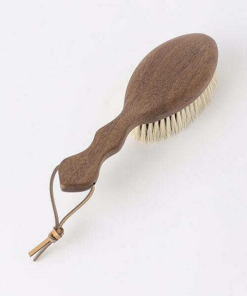 green label relaxing（グリーンレーベルリラクシング）の「＜Shoji Works＞ ウォールナット 洋服ブラシ（ウール用）（その他雑貨・レディース・ブラウン・FREE）」の2枚目の写真