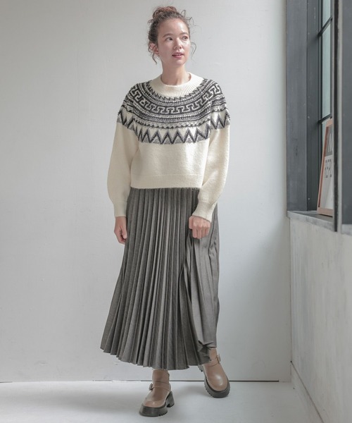 niko and...（ニコアンド）の「モールラメノルディックニットプルオーバー（ニット/セーター・レディース・ネイビー/アイボリー/チャコール・SHORT/BIG(L)）」の8枚目の写真