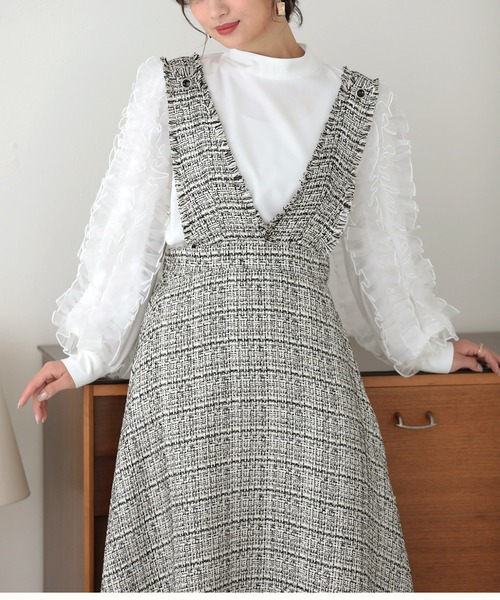 O.S.K（オーエスケー）の「[O.S.K]チュールフリル袖トップス（シャツ/ブラウス・レディース・ホワイト/ブラック・FREE）」の5枚目の写真
