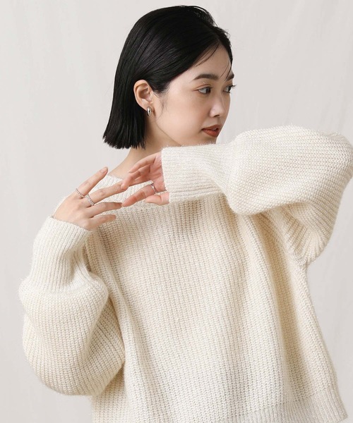 Gready Brilliant（グレディブリリアン）の「ラメ混クルーネックニット