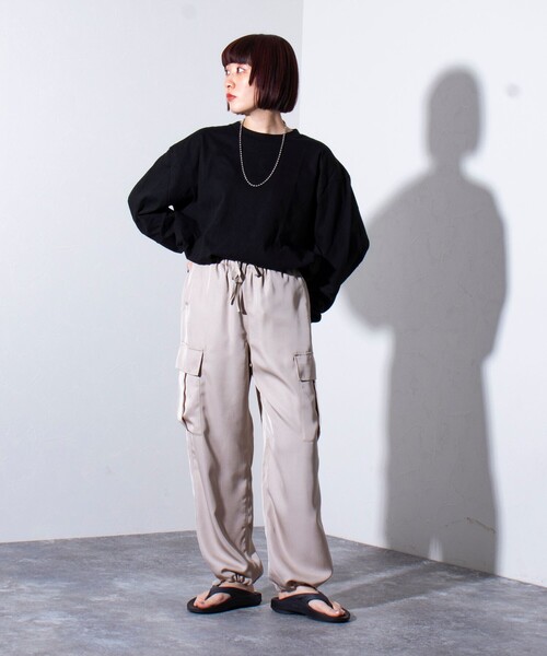 GLOSTER(グロスター)の「【限定展開】【GLOSTER/グロスター】ルーズ クルーネックロンT ベーシック(Tシャツ/カットソー・メンズ・ホワイト/ブラック・S/M/L/XL)」の6枚目の写真