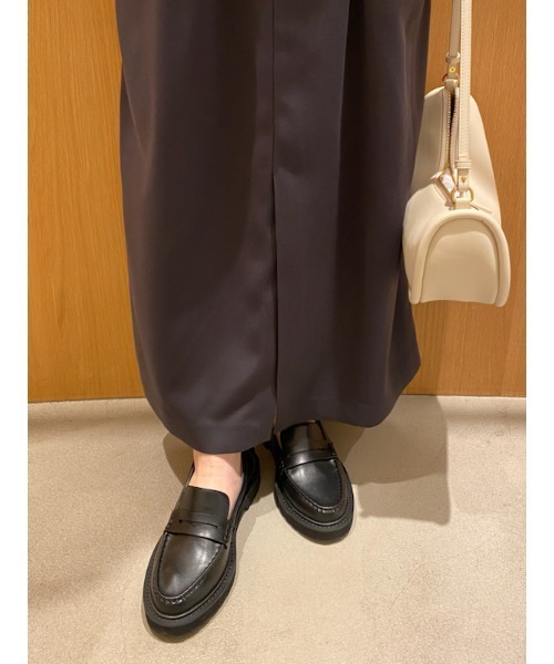 Mila Owen（ミラオーウェン）の「ベーシックローファー（ローファー・レディース・ベージュ/ブラック・36/37/38）」の13枚目の写真