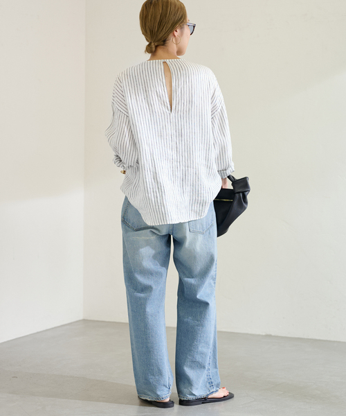 FRAMeWORK（フレームワーク）の「NEWフレンチリネンクルーネックプルオーバー（シャツ/ブラウス・レディース・ベージュ/ホワイト/ホワイト系その他・FREE）」の6枚目の写真