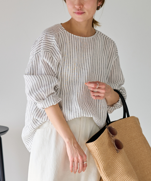 FRAMeWORK（フレームワーク）の「NEWフレンチリネンクルーネックプルオーバー（シャツ/ブラウス・レディース・ベージュ/ホワイト/ホワイト系その他・FREE）」の18枚目の写真