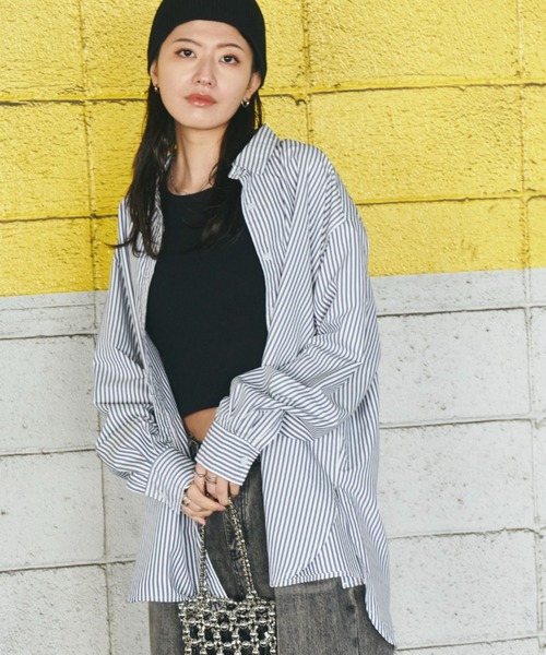 Auntie Rosa Holiday（アンティローザホリデー）の「オーバーサイズレギュラーカラーシャツ（シャツ/ブラウス・レディース・ライトブルー/ブルー/ホワイト/ピンク/ネイビー・FREE）」の8枚目の写真