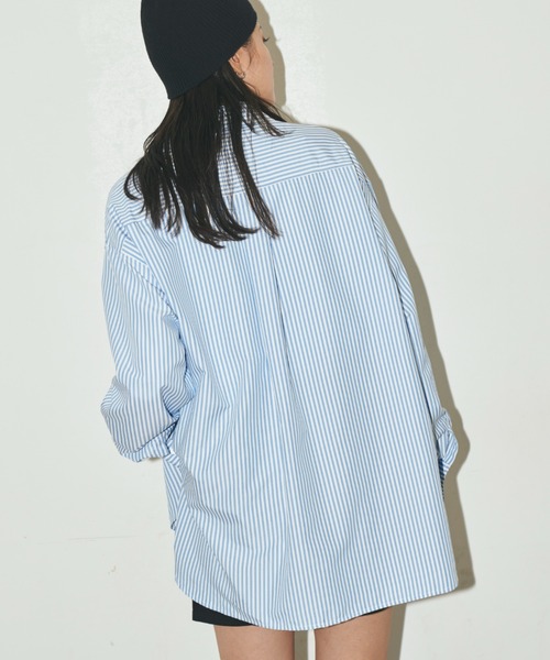 Auntie Rosa Holiday（アンティローザホリデー）の「オーバーサイズレギュラーカラーシャツ（シャツ/ブラウス・レディース・ライトブルー/ブルー/ホワイト/ピンク/ネイビー・FREE）」の20枚目の写真