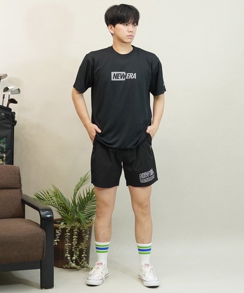 NEW ERA(ニューエラ)の「NEW ERA/ニューエラ ハーフパンツ ショートパンツ ショーツ ロゴ シンプル ナイロン ストレッチ 撥水 14121986(その他パンツ・メンズ・ブラック・L/XL/M)」の5枚目の写真