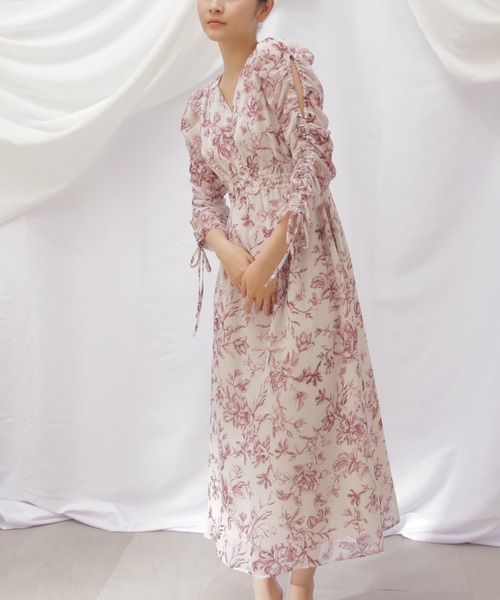 JILL by JILL STUART（ジルバイジルスチュアート）の「◇ビッグフラワーシャーリングワンピース（ワンピース・レディース・ブラック系その他/ブルー系その他/ブラウン/レッド系その他/ベージュ系その他・FREE）」の5枚目の写真