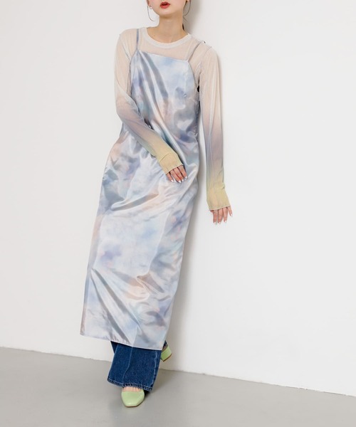 SENSE OF PLACE by URBAN RESEARCH（センスオブプレイスバイアーバンリサーチ）の「ボカシプリントキャミワンピース（ワンピース・レディース・グリーン/ブラック/ブルー・S/ONE）」の7枚目の写真