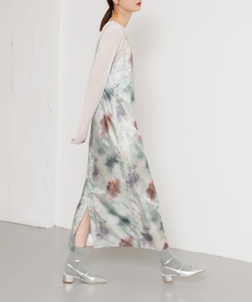 SENSE OF PLACE by URBAN RESEARCH（センスオブプレイスバイアーバンリサーチ）の「ボカシプリントキャミワンピース（ワンピース・レディース・グリーン/ブラック/ブルー・S/ONE）」の19枚目の写真