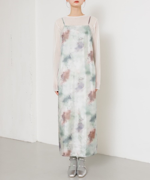 SENSE OF PLACE by URBAN RESEARCH（センスオブプレイスバイアーバンリサーチ）の「ボカシプリントキャミワンピース（ワンピース・レディース・グリーン/ブラック/ブルー・S/ONE）」の22枚目の写真