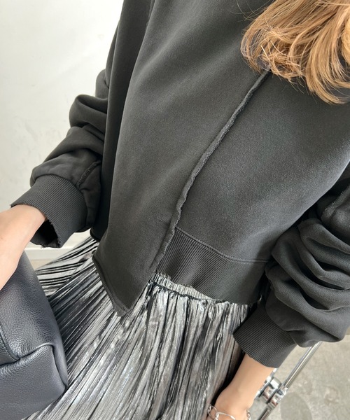 Futier land（フューティアランド）の「アシンメトリーダメージショートプルオーバー（スウェット・レディース・ライトイエロー/アイボリー/ブラック・FREE）」の18枚目の写真