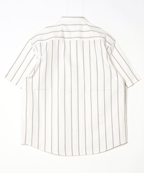 Dickies（ディッキーズ）の「【GENUINE DICKIES/ジェニュインディッキーズ】T/Cツイル刺繍入りチェック・ストライプワーク半袖シャツ（シャツ/ブラウス・メンズ・ブラック系/ネイビー系/ホワイト系/レッド系・M/L/XL）」の5枚目の写真