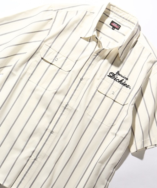 Dickies（ディッキーズ）の「【GENUINE DICKIES/ジェニュインディッキーズ】T/Cツイル刺繍入りチェック・ストライプワーク半袖シャツ（シャツ/ブラウス・メンズ・ブラック系/ネイビー系/ホワイト系/レッド系・M/L/XL）」の20枚目の写真