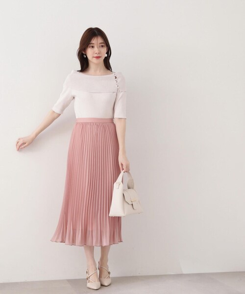 PROPORTION BODY DRESSING（プロポーションボディドレッシング）の「ボタン付きオフショルニット / 1214170402（ニット/セーター・レディース・ブラック/ベージュ/ピンク・FREE）」の10枚目の写真