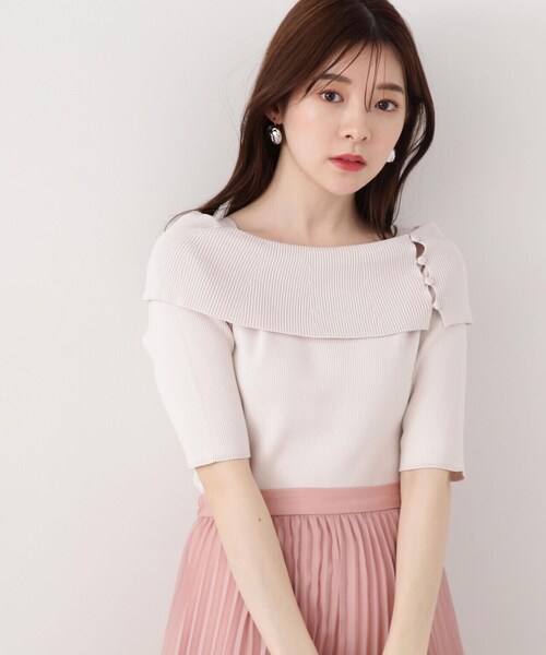 PROPORTION BODY DRESSING（プロポーションボディドレッシング）の「ボタン付きオフショルニット / 1214170402（ニット/セーター・レディース・ブラック/ベージュ/ピンク・FREE）」の11枚目の写真