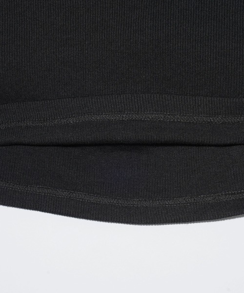 X-girl（エックスガール）の「BACK SLIT S/S TOP（Tシャツ/カットソー・レディース・ブラック/ホワイト・S/M）」の13枚目の写真