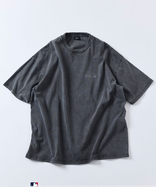 FREAK'S STORE（フリークスストア）の「限定展開 MLB/メジャーリーグベースボール 別注 ビッグシルエット ピグメントダイ バックプリントTシャツ（Tシャツ/カットソー・メンズ・ブラック系その他3/ブラック系その他/ブラック系その他2・LARGE/MEDIUM/SMALL）」の12枚目の写真