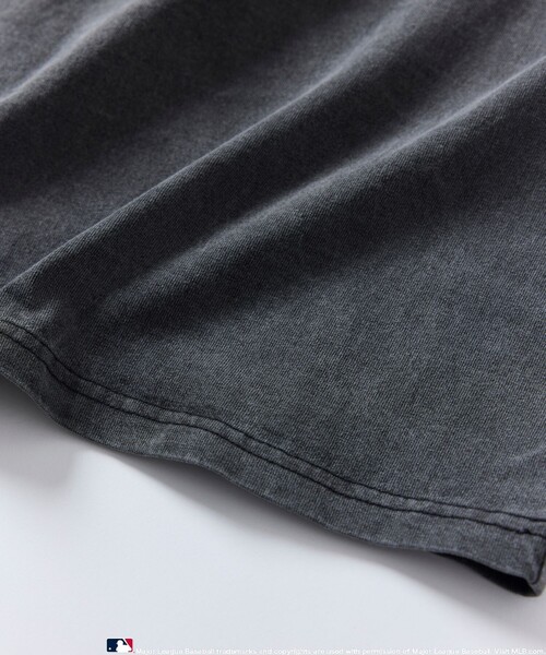 FREAK'S STORE（フリークスストア）の「限定展開 MLB/メジャーリーグベースボール 別注 ビッグシルエット ピグメントダイ バックプリントTシャツ（Tシャツ/カットソー・メンズ・ブラック系その他3/ブラック系その他/ブラック系その他2・LARGE/MEDIUM/SMALL）」の16枚目の写真