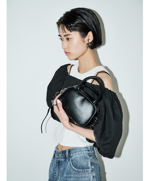 AIC.（エーアイシー）の「2WAYふくれジャガードオフショルトップス（シャツ/ブラウス・レディース・ブラック/アイボリー・FREE）」の14枚目の写真