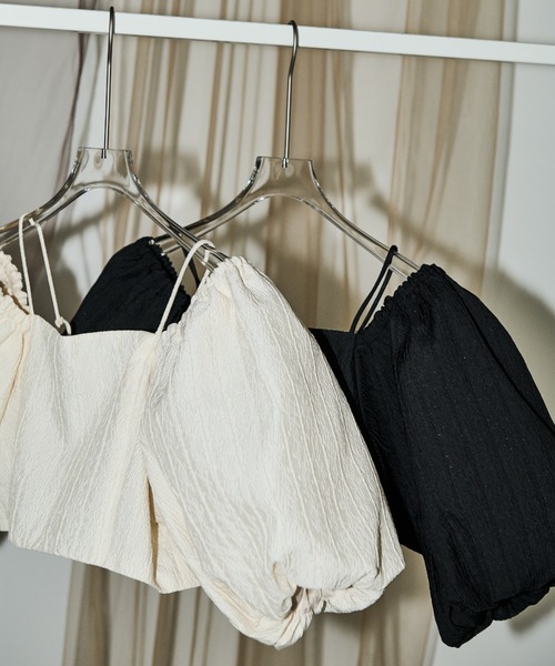 AIC.（エーアイシー）の「2WAYふくれジャガードオフショルトップス（シャツ/ブラウス・レディース・ブラック/アイボリー・FREE）」の8枚目の写真