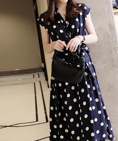 gossip!ロサンゼルス(ゴシップロサンゼルス)の「Vネックドットワンピース(ワンピース・レディース・ネイビー・M/S/L)」の5枚目の写真