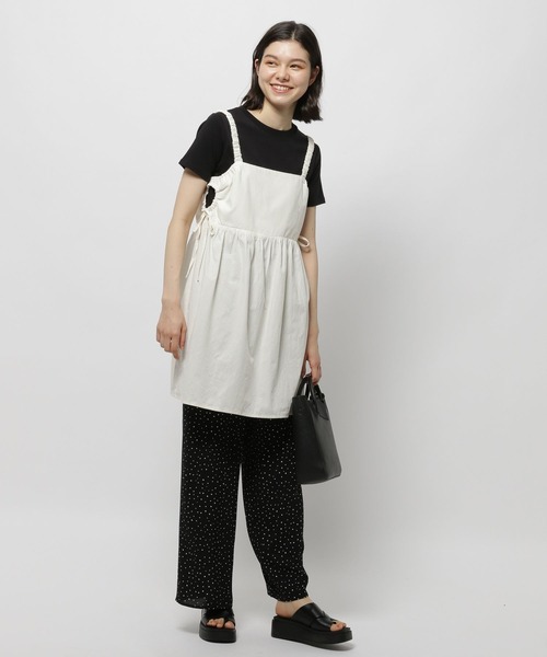 niko and...（ニコアンド）の「2WAYサイドオープンキャミソール（キャミソール・レディース・アイボリー/ブラック・FREE）」の4枚目の写真