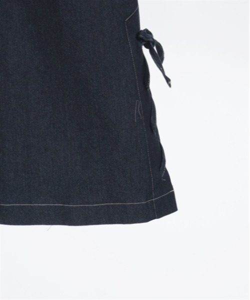 axes femme POETIQUE（アクシーズファムポエティック）の「レースアップデニムパンツ（デニムパンツ・レディース・ブラック/インディゴブルー/ホワイト・MEDIUM）」の7枚目の写真