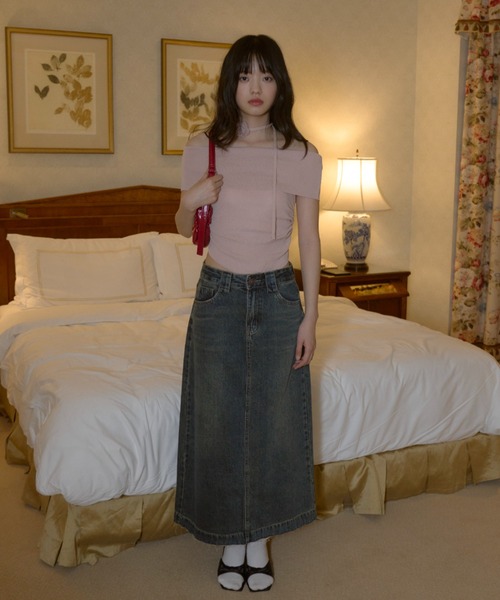 GIUNON（ジウノン）の「flower tie set off shoulder / フラワータイセットオフショルダー（Tシャツ/カットソー・レディース・ブラック/ピンク/アイボリー・FREE）」の4枚目の写真