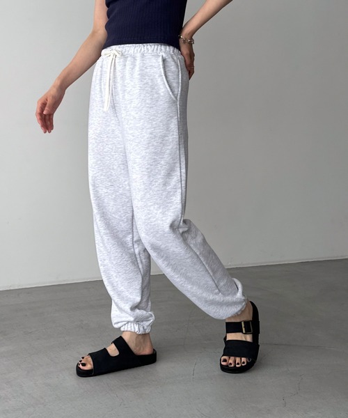 CANAL JEAN(キャナルジーン)の「El mar 裏毛ジョガーパンツ(スウェットパンツ・レディース・ヘザーグレー/ネイビー・ONE SIZE)」の3枚目の写真