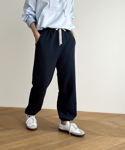 CANAL JEAN(キャナルジーン)の「El mar 裏毛ジョガーパンツ(スウェットパンツ・レディース・ヘザーグレー/ネイビー・ONE SIZE)」の13枚目の写真