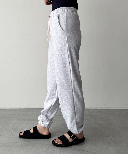 CANAL JEAN(キャナルジーン)の「El mar 裏毛ジョガーパンツ(スウェットパンツ・レディース・ヘザーグレー/ネイビー・ONE SIZE)」の8枚目の写真