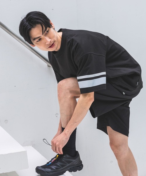 HEREIAM（ヘレイアム）の「【HEREIAM MEN】接触冷感＆吸水速乾／スリーブラインTEE（Tシャツ/カットソー・メンズ・ホワイト/ブラック・MEDIUM/LARGE）」の2枚目の写真