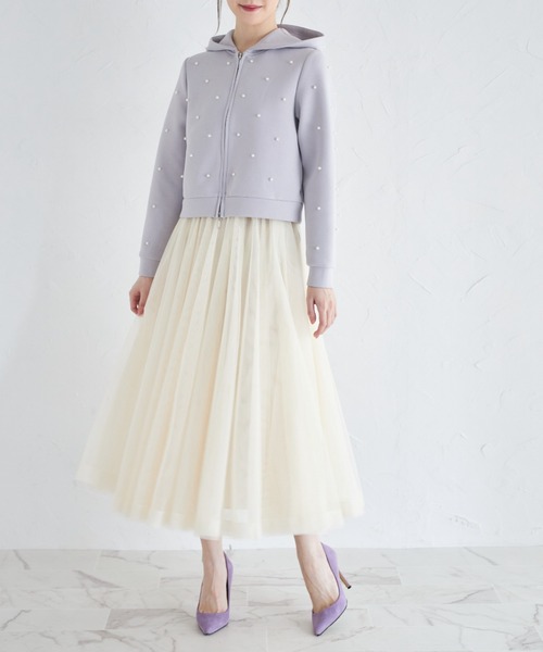 tocco closet(トッコ クローゼット)の「パール付きダブルジップダンボールパーカー(パーカー・レディース・ピンクベージュ/ブラック/グレー/オフホワイト・M)」の10枚目の写真