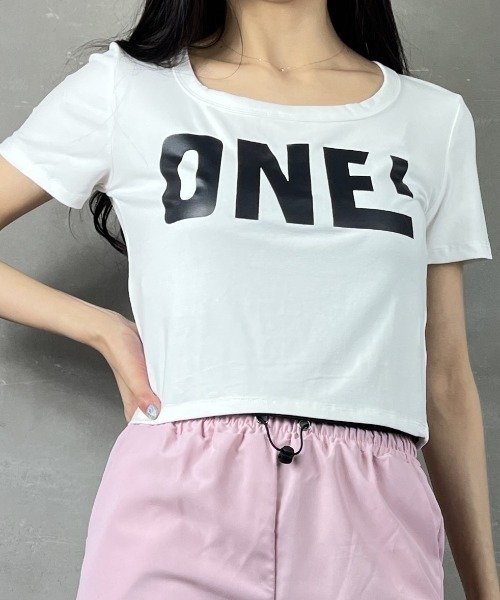 tolene(トレネ)の「華奢見えプリント半袖Tシャツ(Tシャツ/カットソー・レディース・グリーン/ブラック/ピンク/ホワイト・FREE)」の17枚目の写真