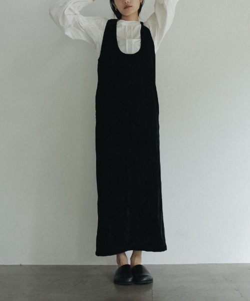anuke（アンヌーク）の「anuke　Velour Balloon Onepiece ベロアバルーンワンピース/62420303（ワンピース・レディース・ブラック・36/38）」の10枚目の写真