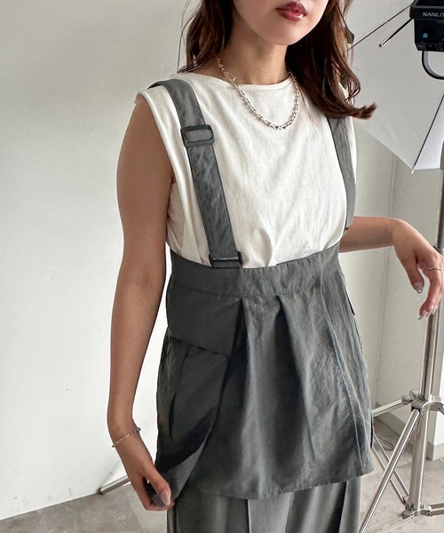 apres jour mignon(アプレジュールミニョン)の「バックル付きチュニックビスチェ【SET UP可能】【ZOZOTOWN限定アイテム】(その他トップス・レディース・チャコールグレー/ブラック・フリー/X-LARGE)」の12枚目の写真