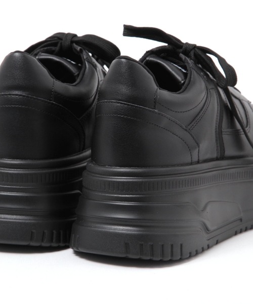 repipi armario（レピピ アルマリオ）の「ローテクアツゾコスニーカー（スニーカー・キッズ・ブラック/ミント/ホワイト・MEDIUM/SMALL/LARGE）」の15枚目の写真