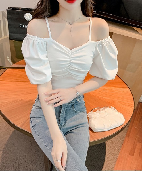 gossip!ロサンゼルス(ゴシップロサンゼルス)の「パフスリーブ ギャザー トップス(Tシャツ/カットソー・レディース・ブラック/ホワイト・FREE)」の12枚目の写真
