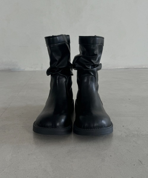 MYMOOD.(マイムード)の「ベルト付きミドルブーツ(ブーツ・レディース・ブラック/ブラウン・24.5cm/23.5cm)」の13枚目の写真