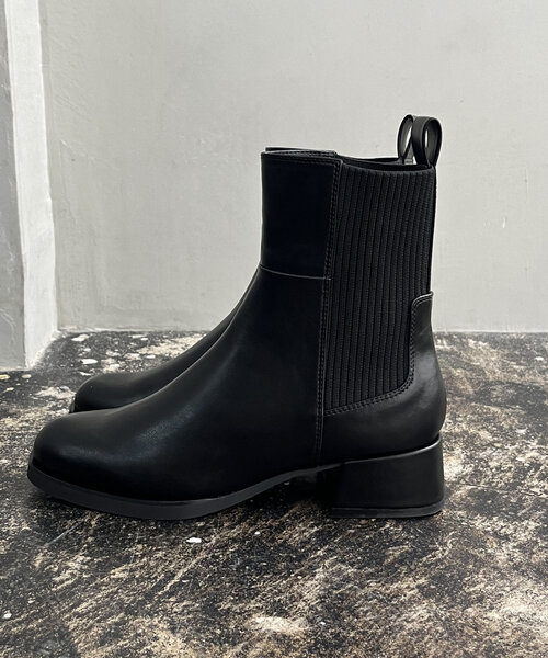 CAPRICIEUX LE'MAGE（カプリシューレマージュ）の「リブ切替ショートブーツ（パンプス・レディース・ブラック/ブラウン・38/36/37）」の14枚目の写真