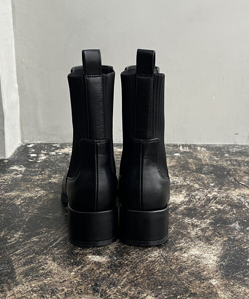 CAPRICIEUX LE'MAGE（カプリシューレマージュ）の「リブ切替ショートブーツ（パンプス・レディース・ブラック/ブラウン・38/36/37）」の9枚目の写真