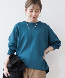 センターシームラウンドニットプルオーバー