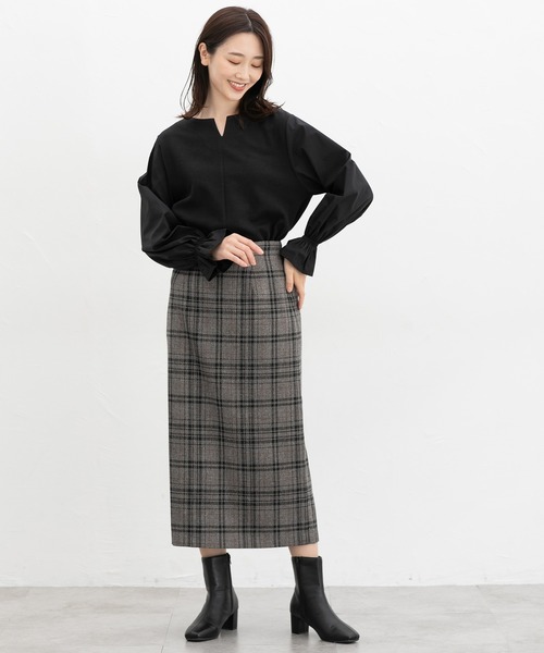 Honeys（ハニーズ）の「キーネックトップス（Tシャツ/カットソー・レディース・ブラック/ネイビー/キャメル/アイボリー・S/M/L/LL/3L）」の8枚目の写真