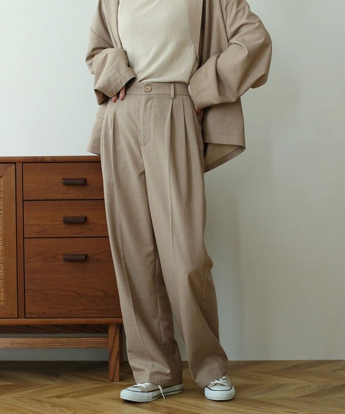 NOAHL(ノアル)の「【NOAHL】スリータックストレートパンツ(その他パンツ・レディース・ブラウン系/アイボリー/ブラック/チェック/ベージュ系/ブラウン・S/M/L/XL)」の12枚目の写真