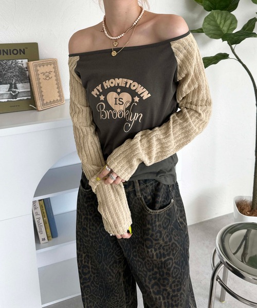 sedacle girl(セダクルガール)の「ドッキングラグランオフショルトップス(Tシャツ/カットソー・レディース・グレー/チャコールグレー・SMALL/MEDIUM)」の4枚目の写真