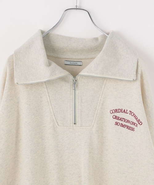 BAYFLOW（ベイフロー）の「[長いシーズン着られる裏毛素材]ハーフジップスウェットプルオーバー（スウェット・レディース・ネイビー/オフホワイト/グレー・FREE）」の17枚目の写真